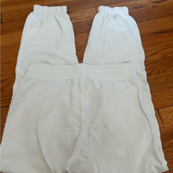 BERSHKA Off-White Ribbed Knit Sweatpants - Picture 6 of 7